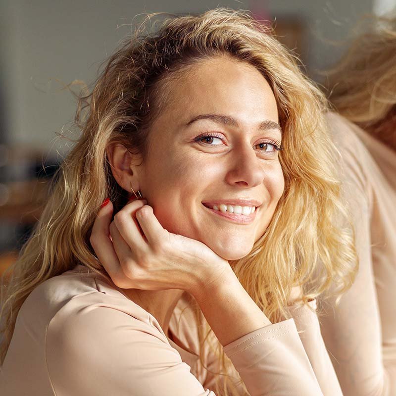 Анастасія Тихомирова